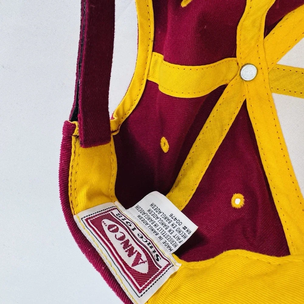 Mens‎ Vintage Washington Redskins Annco Corduroy Hat Burgundy Yellow NFL Cap